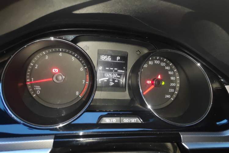 Used Volkswagen Bora 2018 1.5L Automatic Comfort Model Odometer Close Up