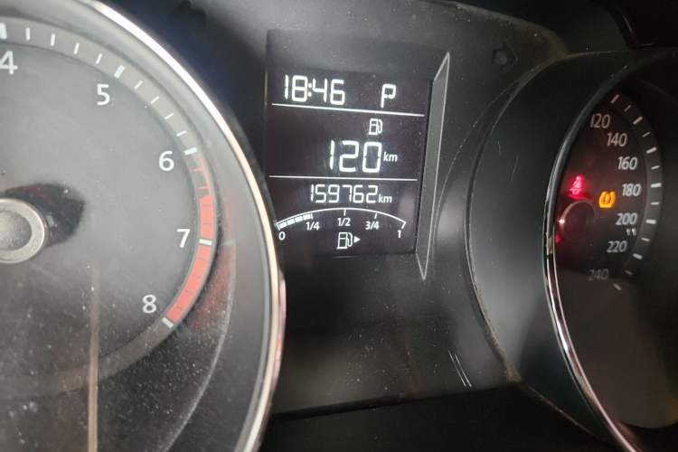 Used Volkswagen Bora 2018 1.5L Automatic Comfort Model Odometer Close Up