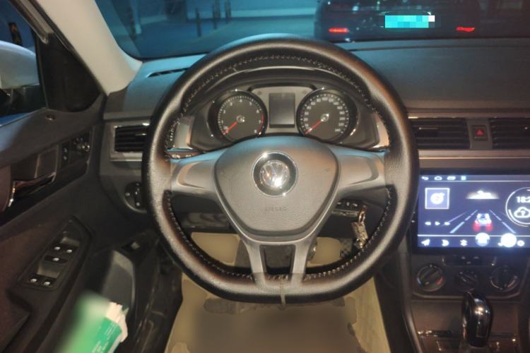 Used Volkswagen Bora 2018 1.5L Automatic Fashion Model Steering Wheel