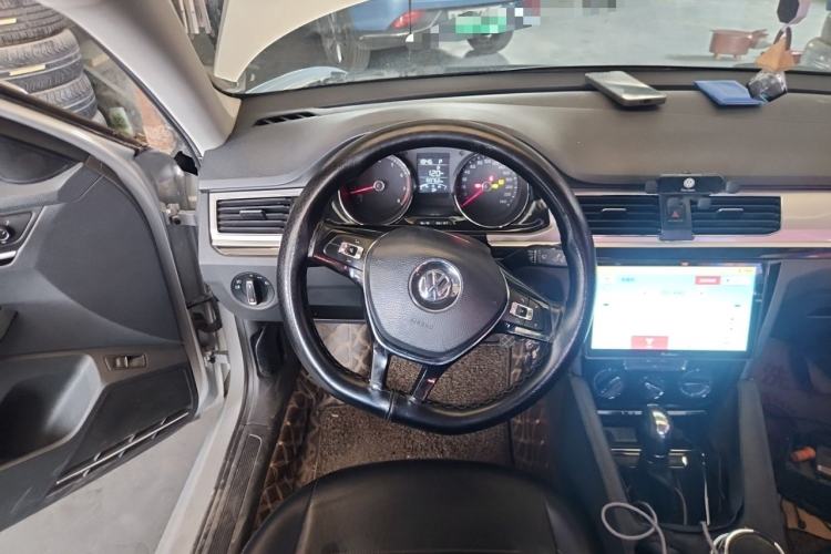 Used Volkswagen Bora 2018 1.5L Automatic Comfort Model Steering Wheel