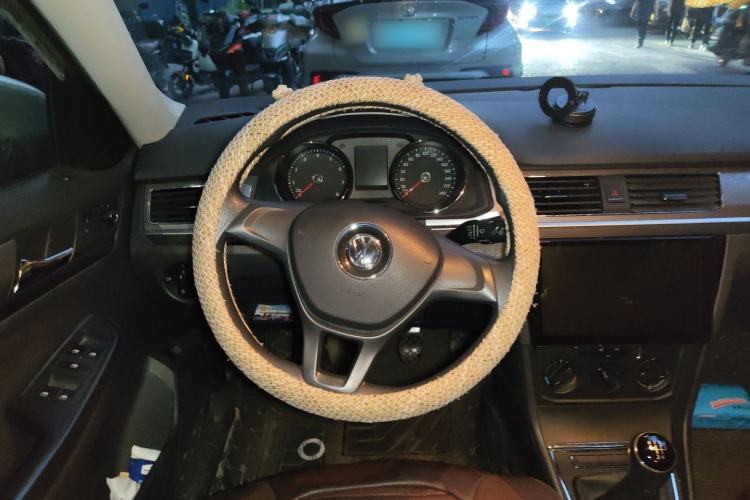 Used Volkswagen Bora 2018 1.5L Manual Fashion Model Steering Wheel