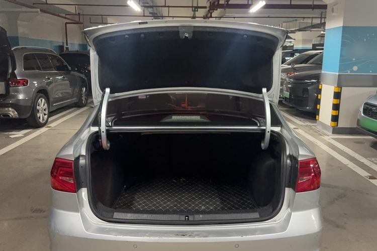 Used Volkswagen Bora 2018 1.5L Automatic Comfort Model Trunk