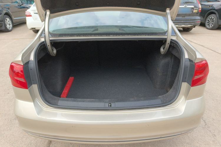 Used Volkswagen Bora 2018 1.5L Automatic Comfort Model Trunk