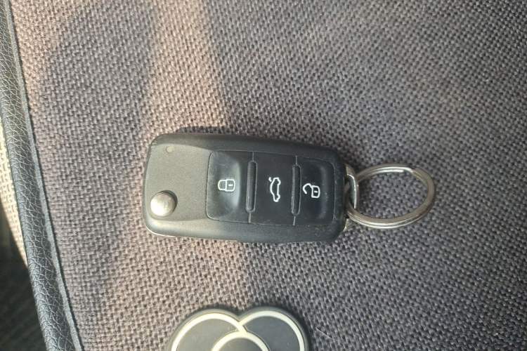 Used Volkswagen Bora 2018 1.5L Manual Fashion Model Vehicle Key
