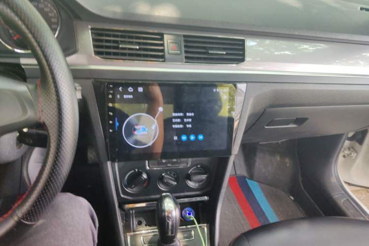 Used Volkswagen Bora 2018 1.5L Automatic Fashion Model Audio And AC Panel
