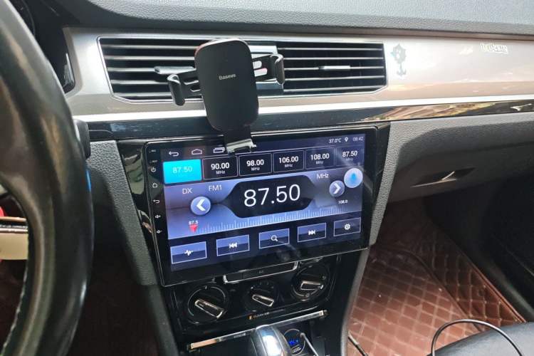 Used Volkswagen Bora 2018 1.5L Automatic Comfort Model Audio And AC Panel