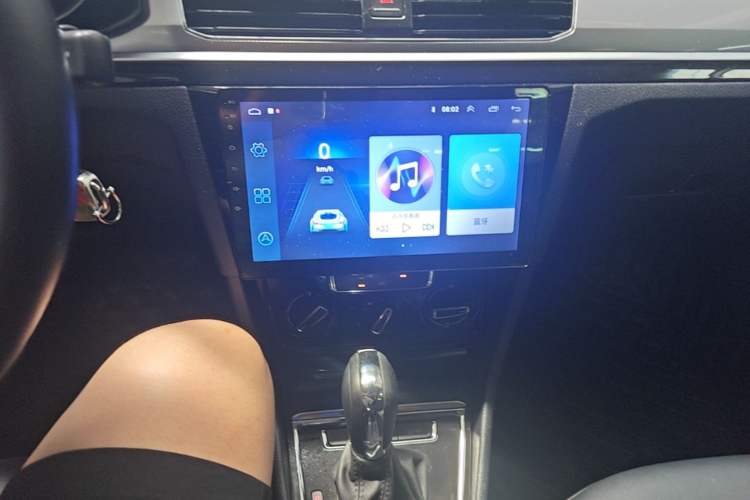 Used Volkswagen Bora 2018 1.5L Automatic Comfort Model Audio And AC Panel