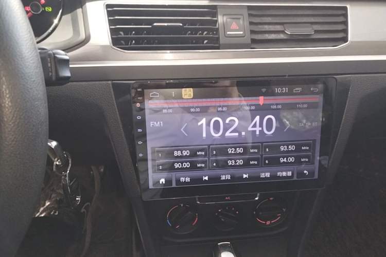 Used Volkswagen Bora 2018 1.5L Automatic Fashion Model Audio And AC Panel