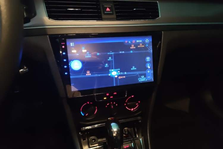 Used Volkswagen Bora 2018 1.5L Automatic Fashion Model Audio And AC Panel