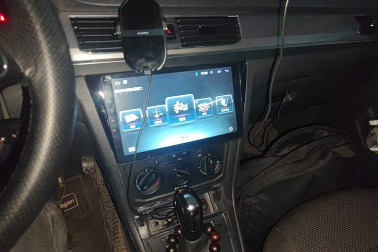 Used Volkswagen Bora 2018 1.5L Automatic Fashion Model Audio And AC Panel