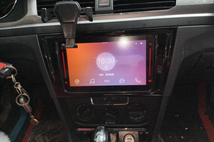 Used Volkswagen Bora 2018 1.5L Automatic Fashion Model Audio And AC Panel