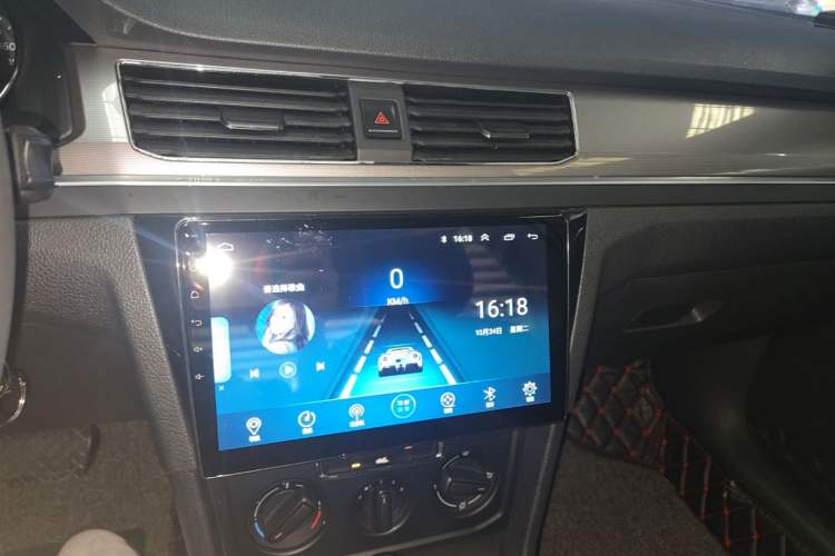 Used Volkswagen Bora 2018 1.5L Automatic Fashion Model Audio And AC Panel