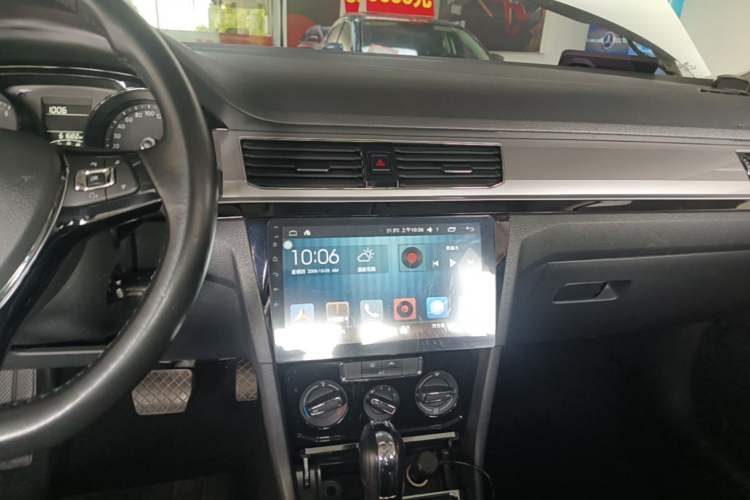 Used Volkswagen Bora 2018 1.5L Automatic Comfort Model Audio And AC Panel