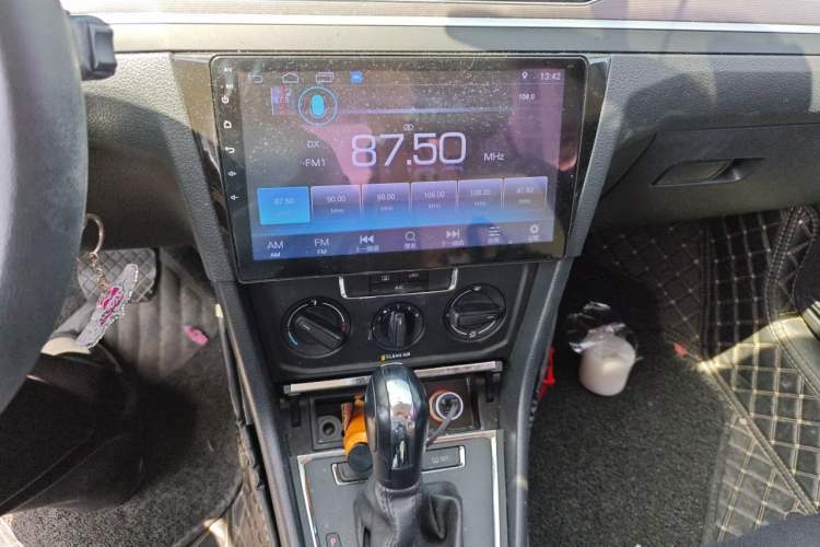 Used Volkswagen Bora 2018 1.5L Automatic Fashion Model Audio And AC Panel