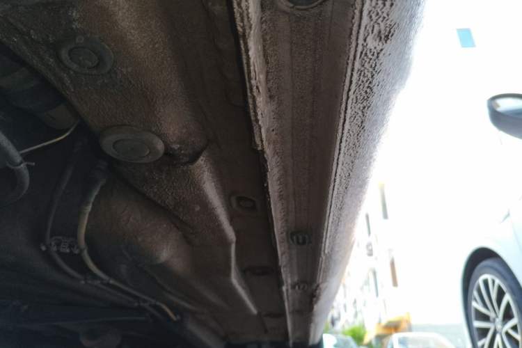 Used Volkswagen Bora 2018 1.5L Automatic Comfort Model Chassis Rear Right