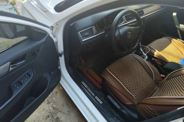 Used Volkswagen Bora 2018 1.5L Automatic Fashion Model Driver Seat