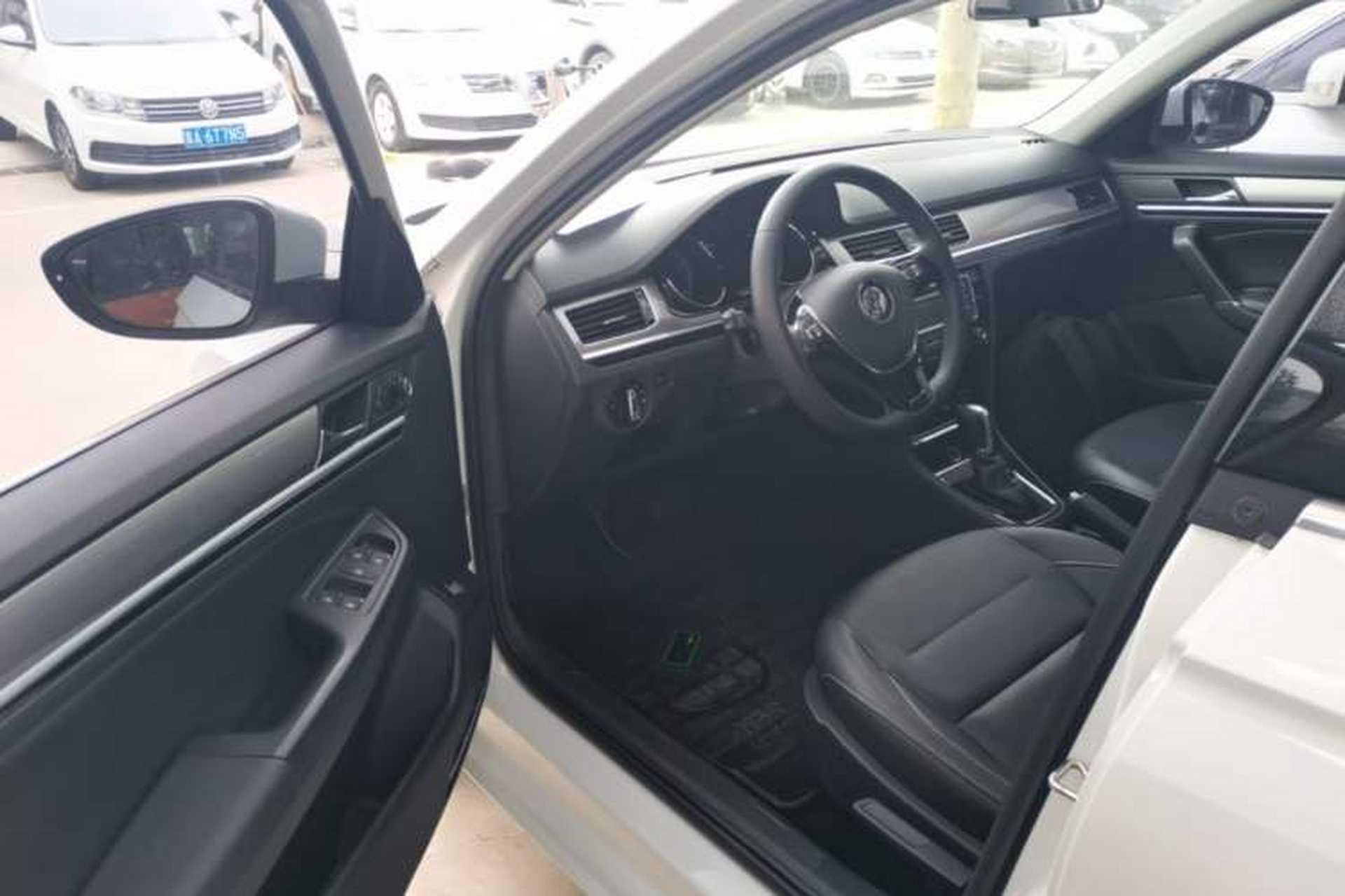 Used Volkswagen Bora 2018 1.5L Automatic Comfort Model Driver Seat
