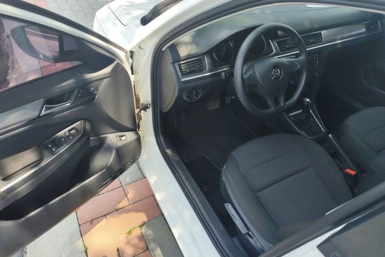 Used Volkswagen Bora 2018 1.5L Automatic Fashion Model Driver Seat