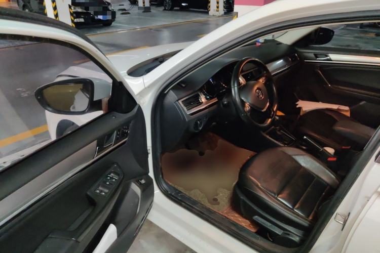 Used Volkswagen Bora 2018 1.5L Automatic Comfort Model Driver Seat