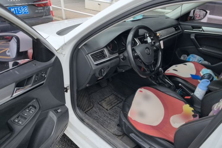 Used Volkswagen Bora 2018 1.5L Automatic Comfort Model Driver Seat