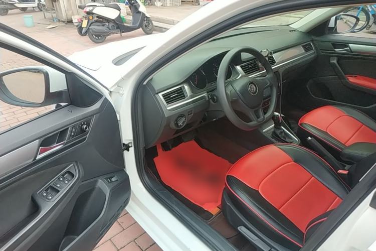 Used Volkswagen Bora 2018 1.5L Automatic Fashion Model Driver Seat