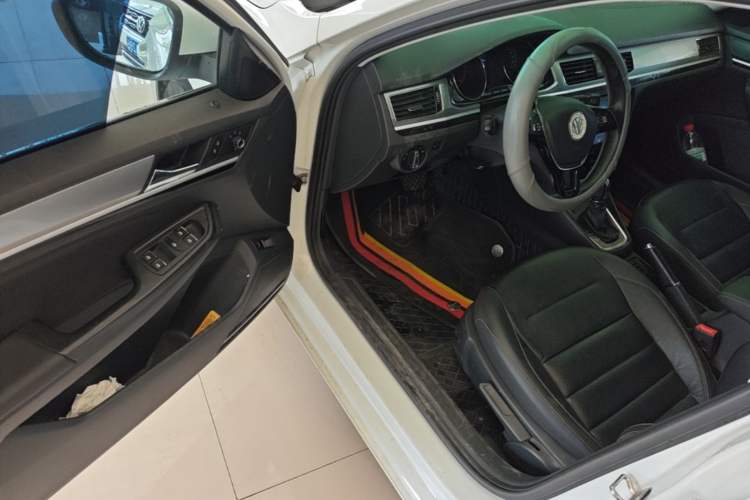 Used Volkswagen Bora 2018 1.5L Automatic Comfort Model Driver Seat