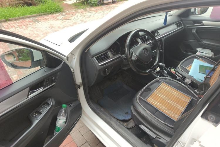 Used Volkswagen Bora 2018 1.5L Automatic Comfort Model Driver Seat