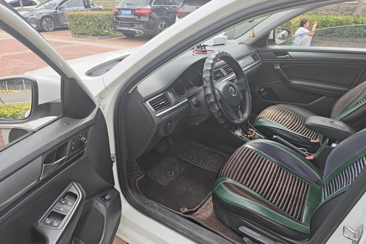 Used Volkswagen Bora 2018 1.5L Automatic Fashion Model Driver Seat