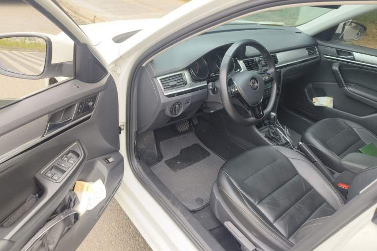 Used Volkswagen Bora 2018 1.5L Automatic Comfort Model Driver Seat