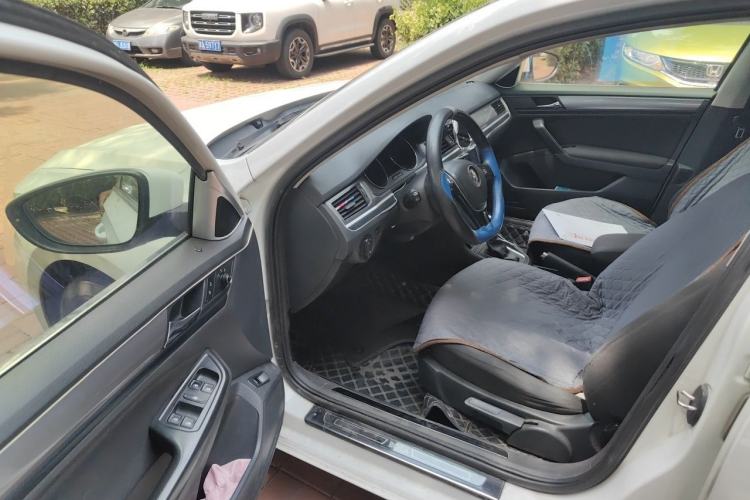 Used Volkswagen Bora 2018 1.5L Automatic Fashion Model Driver Seat