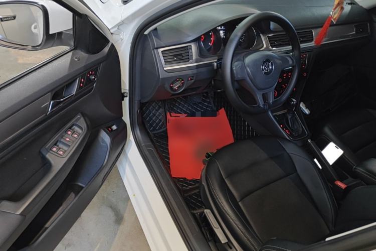 Used Volkswagen Bora 2018 1.5L Automatic Fashion Model Driver Seat