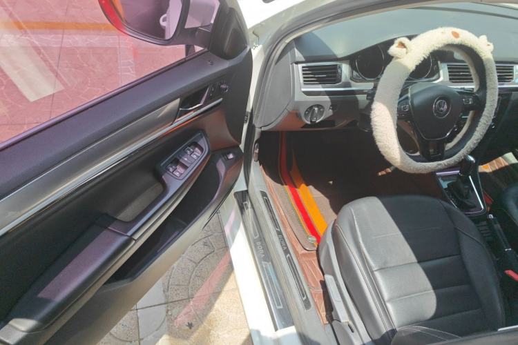 Used Volkswagen Bora 2018 1.5L Automatic Comfort Model Driver Seat