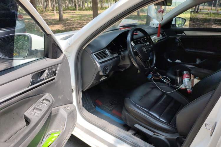 Used Volkswagen Bora 2018 1.5L Automatic Comfort Model Driver Seat