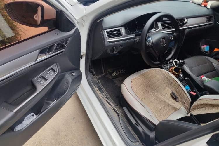 Used Volkswagen Bora 2018 1.5L Manual Comfort Model Driver Seat