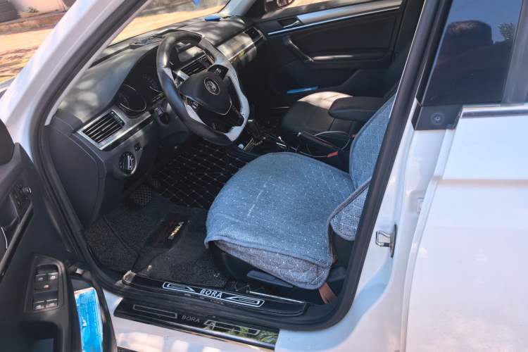 Used Volkswagen Bora 2018 1.5L Automatic Comfort Model Driver Seat