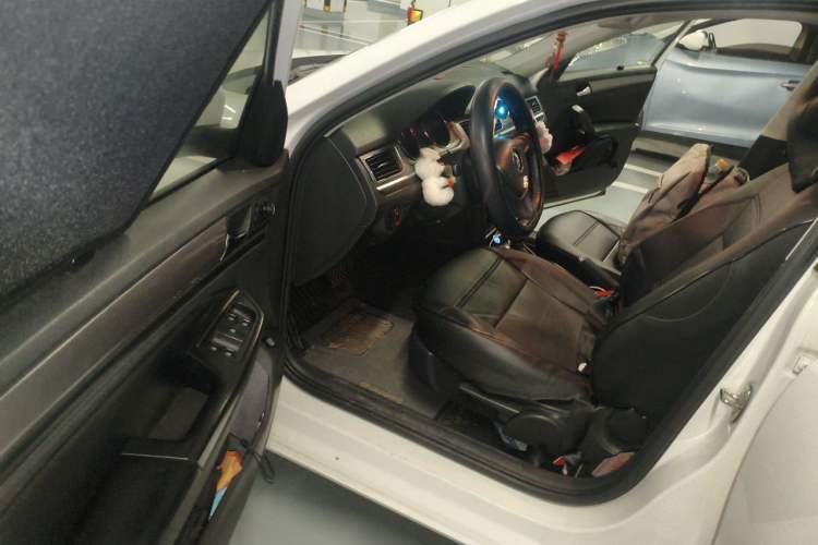 Used Volkswagen Bora 2018 1.5L Automatic Fashion Model Driver Seat