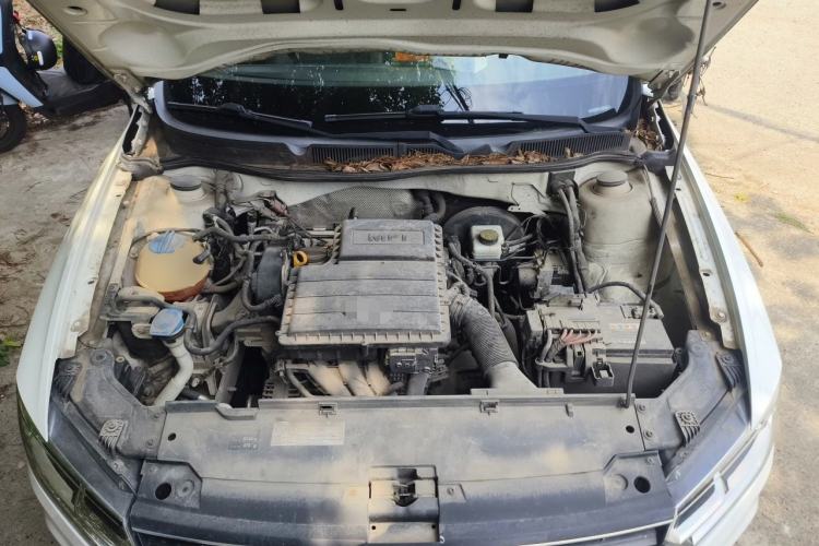 Used Volkswagen Bora 2018 1.5L Manual Fashion Model Engine Bay