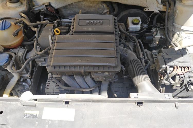 Used Volkswagen Bora 2018 1.5L Automatic Fashion Model Engine Bay