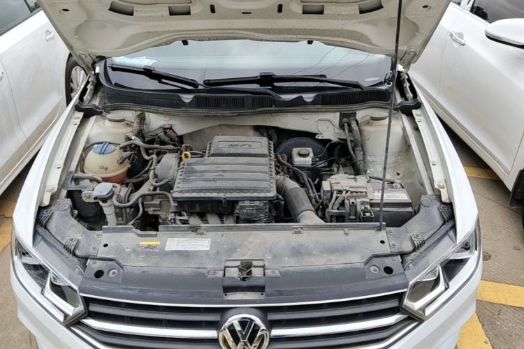 Used Volkswagen Bora 2018 1.5L Automatic Fashion Model Engine Bay