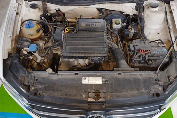 Used Volkswagen Bora 2018 1.5L Automatic Fashion Model Engine Bay