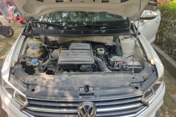 Used Volkswagen Bora 2018 1.5L Automatic Fashion Model Engine Bay
