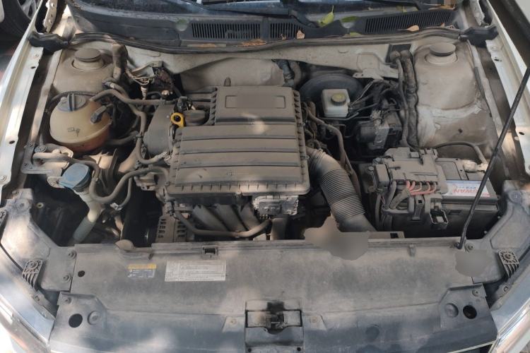 Used Volkswagen Bora 2018 1.5L Manual Fashion Model Engine Bay