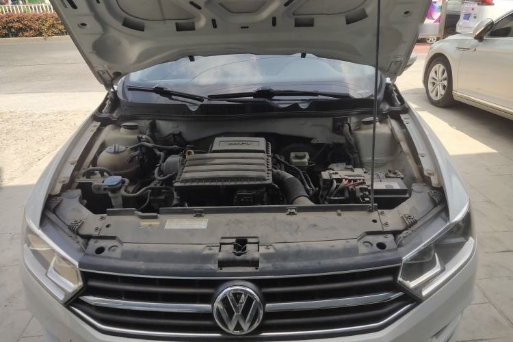 Used Volkswagen Bora 2018 1.5L Automatic Fashion Model Engine Bay