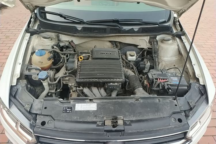 Used Volkswagen Bora 2018 1.5L Automatic Fashion Model Engine Bay