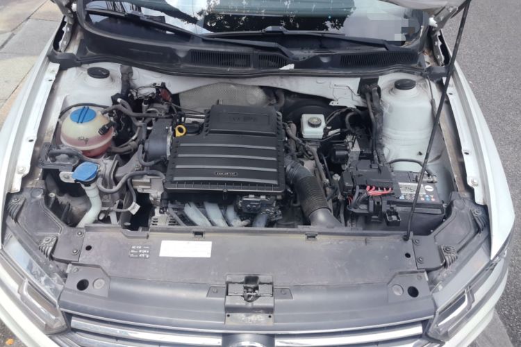 Used Volkswagen Bora 2018 1.5L Automatic Fashion Model Engine Bay