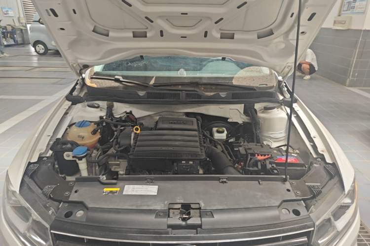 Used Volkswagen Bora 2018 1.5L Automatic Comfort Model Engine Bay
