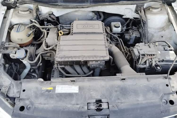 Used Volkswagen Bora 2018 1.5L Automatic Fashion Model Engine Bay