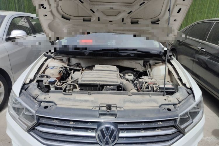 Used Volkswagen Bora 2018 1.5L Automatic Fashion Model Engine Bay