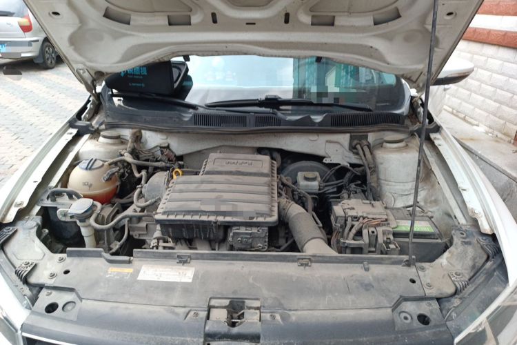 Used Volkswagen Bora 2018 1.5L Manual Fashion Model Engine Bay