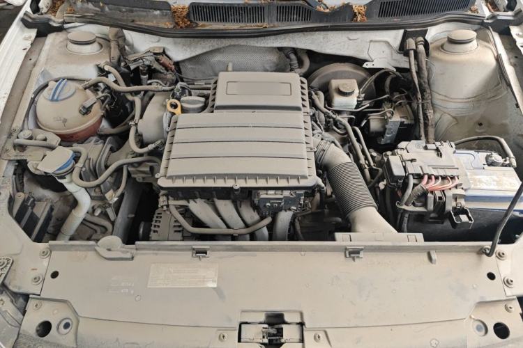 Used Volkswagen Bora 2018 1.5L Automatic Fashion Model Engine Bay
